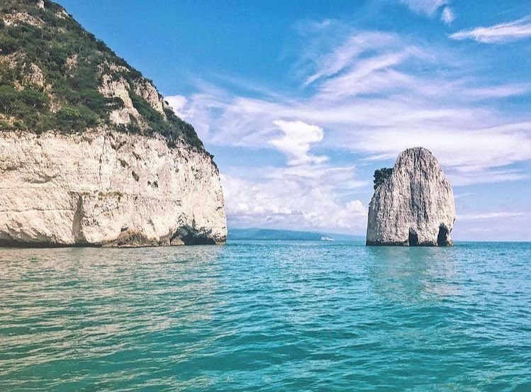 Haïti : Au Royaume des Légendes : Le Colombier, Gardien des Secrets de Belle-Anse